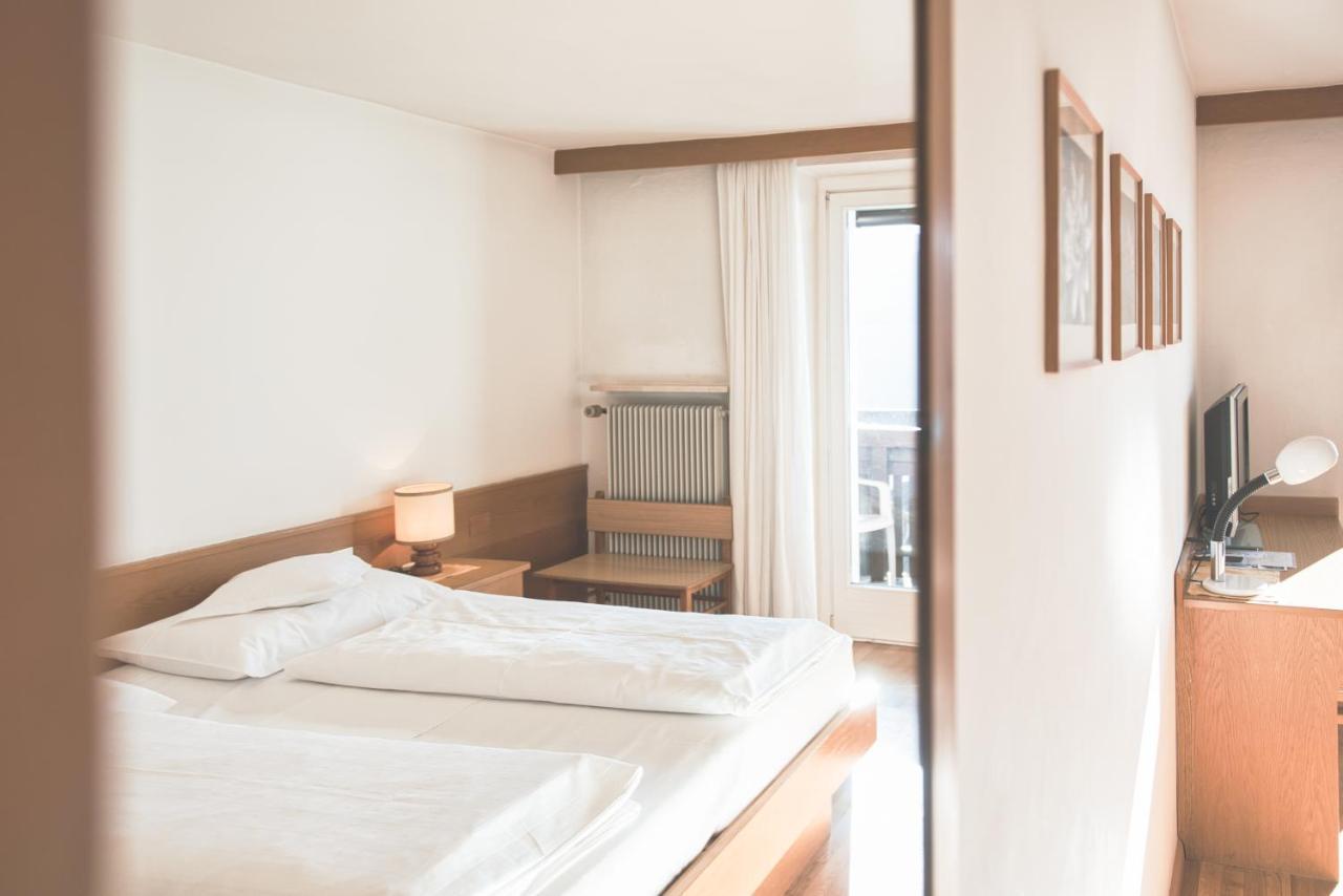 Hotel Gasthof Stern Nova Ponente Ngoại thất bức ảnh